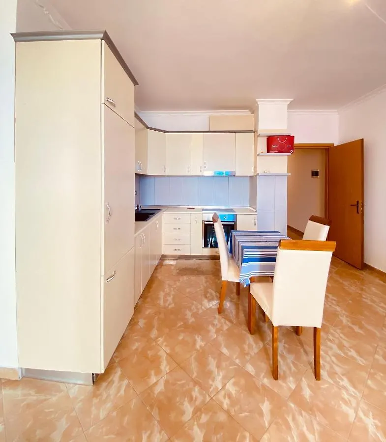 Star Apartments Durrës 0*,