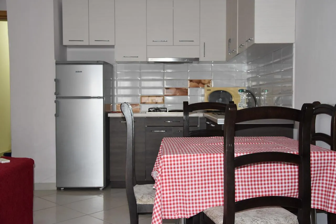 Star Apartments Durrës 0*,  Albanien